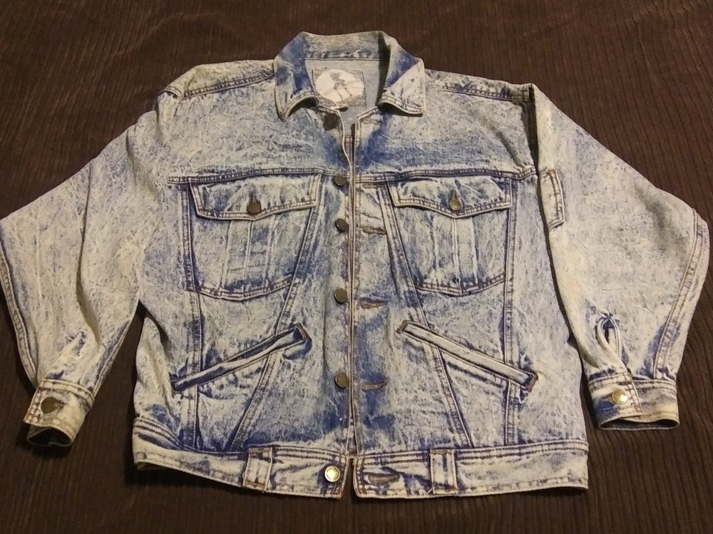 Vintage jean jacket, Inner View size small